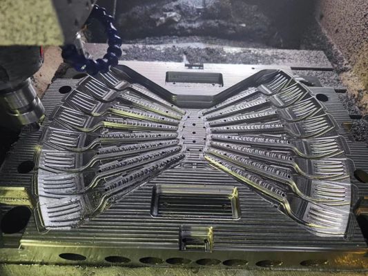 High speed Disposable knife Mould with Hot-Runner For PP/PS 64cavity