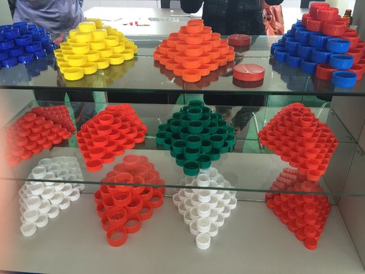 comprar Molde de tapa de plástico para botella de agua mineral, Molde de tapa de botella antirrobo 28PCO/ 30/25 Neck online manufacture