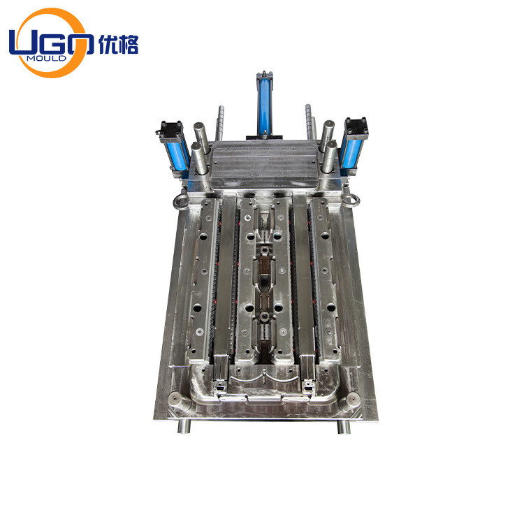 Square Table Plastic Injection Mould Rattan Table With Leg 2 Cavity Cold Runner