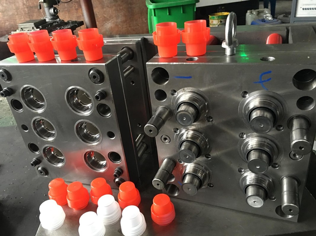 Washing Liquid Bottle Plastic Injection Cap Mould , Injection Molding Bottle Caps