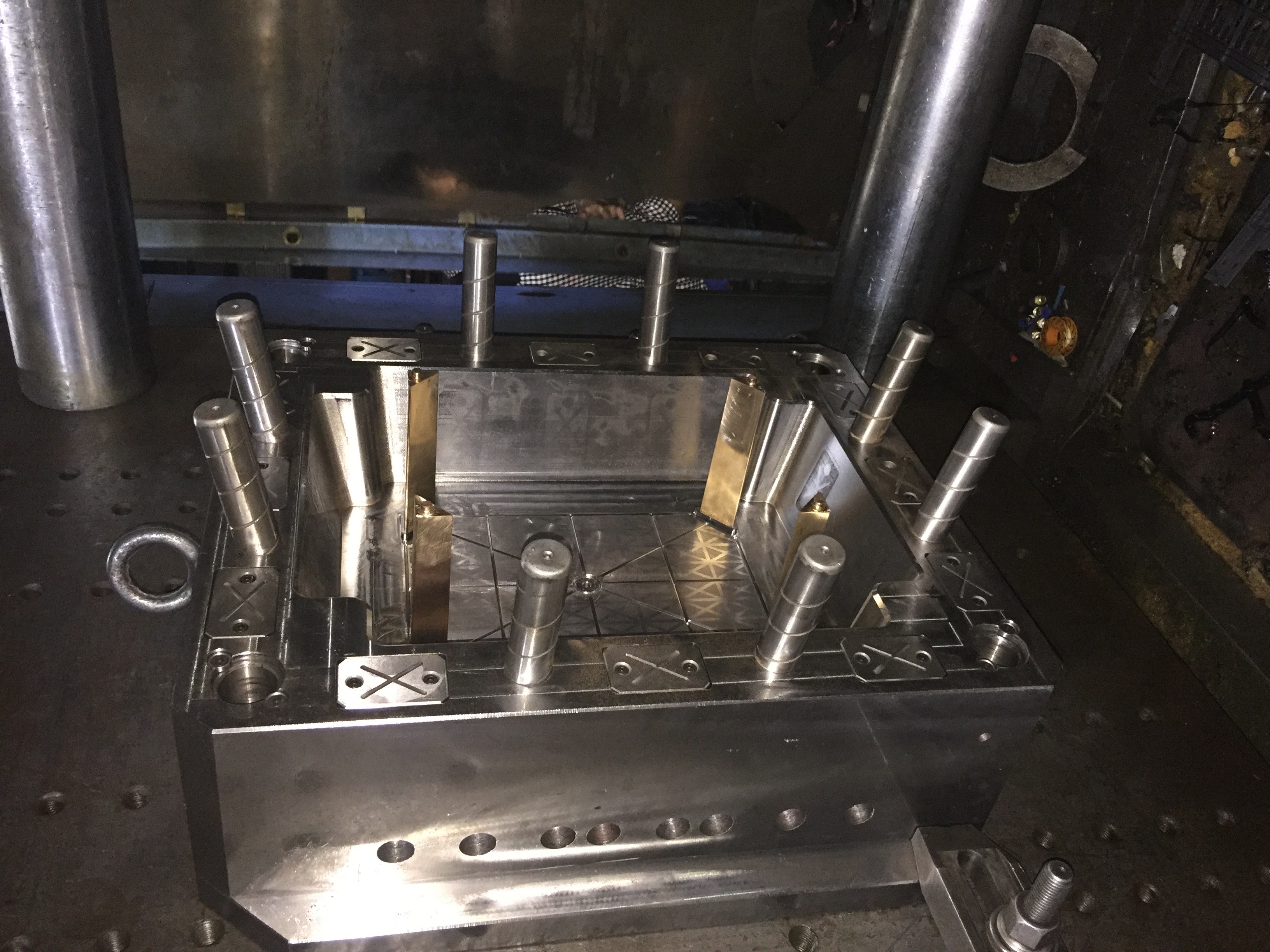 Disposable Fruit Crate Mould , Stackable Plastic Crate Mould Semi / Automatic